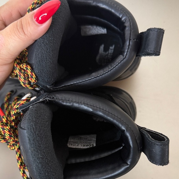 Sorel Black Boots Size 7.5 - Picture 8 of 16